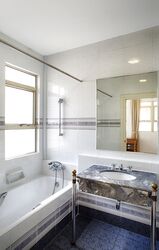Leonie Condotel (D9), Condominium #384310051